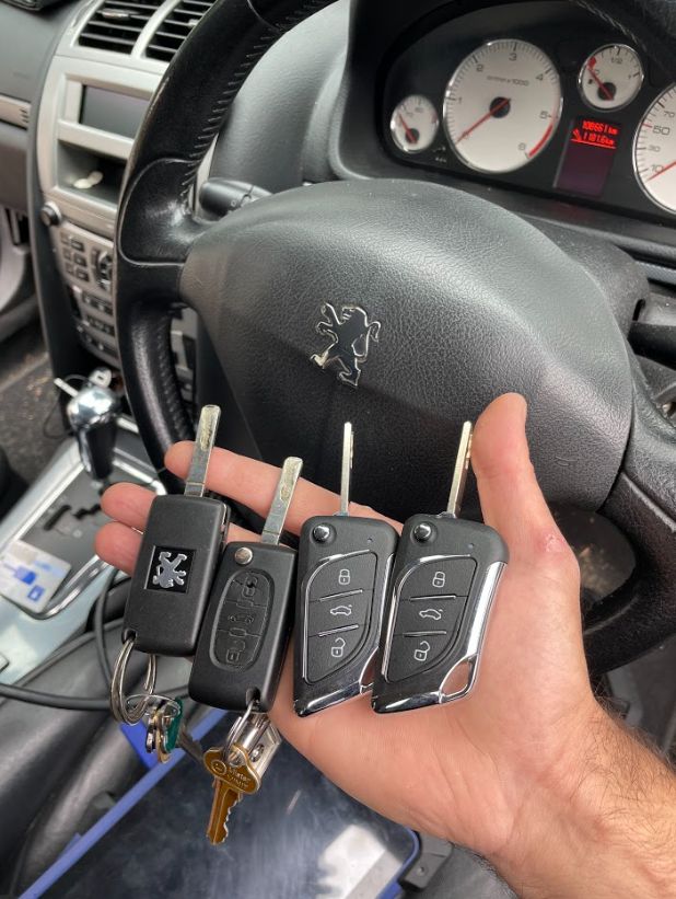 Peugeot car key replacement locksmith